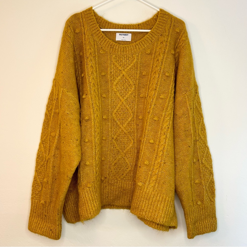 Old Navy Sweater